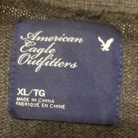 American Eagle Cardigan - Picture 3 of 4